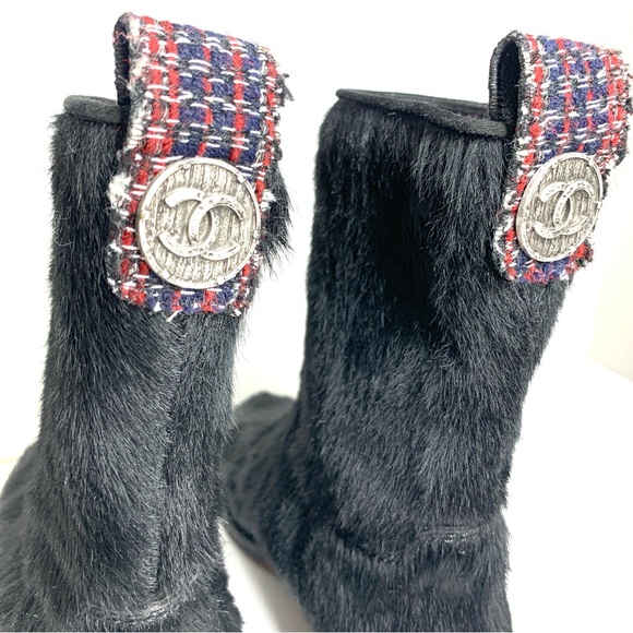 Chanel Pony Hair Fur Calfskin Boots - Picture 5 of 8